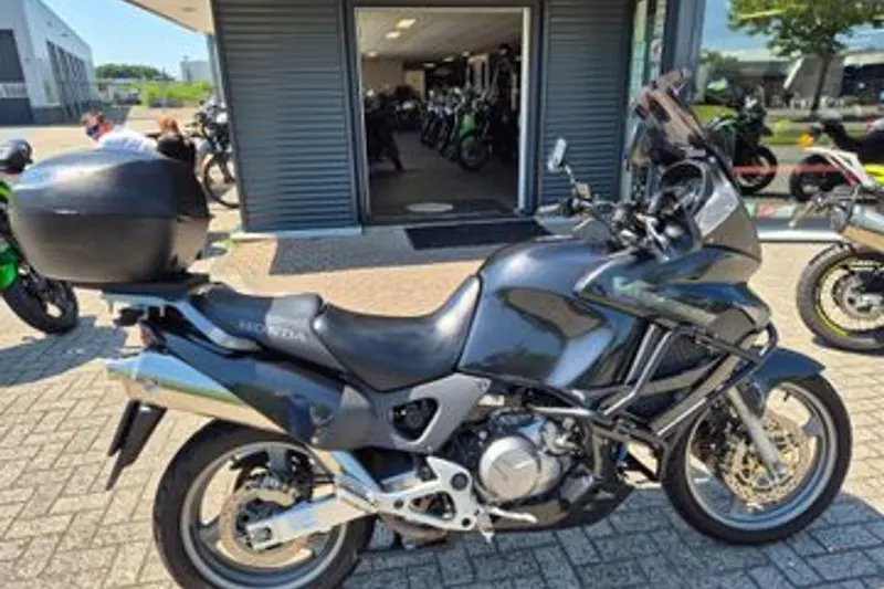 Honda XL 1000 V Varadero (2005)
