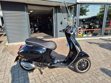 Vespa Sprint 125 (2019) — foto 1