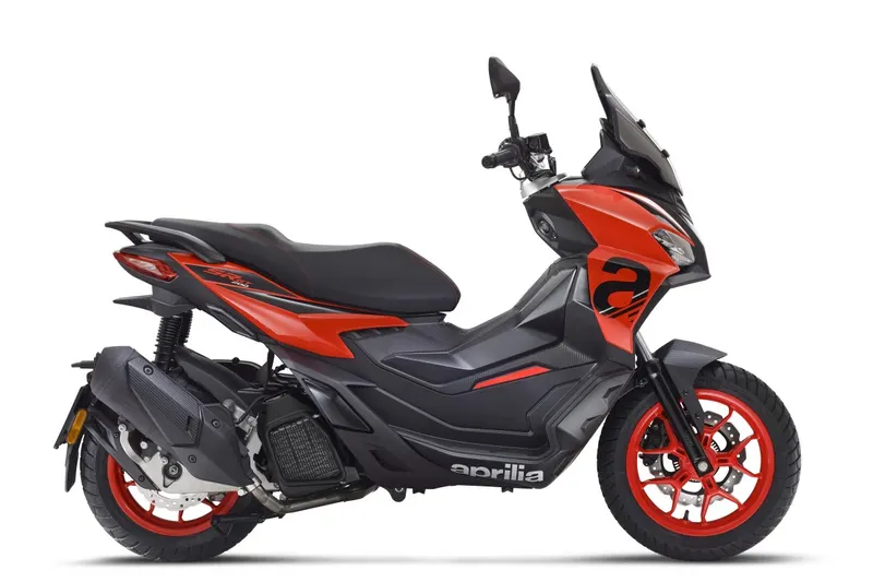 Aprilia SR GT 200 (0)
