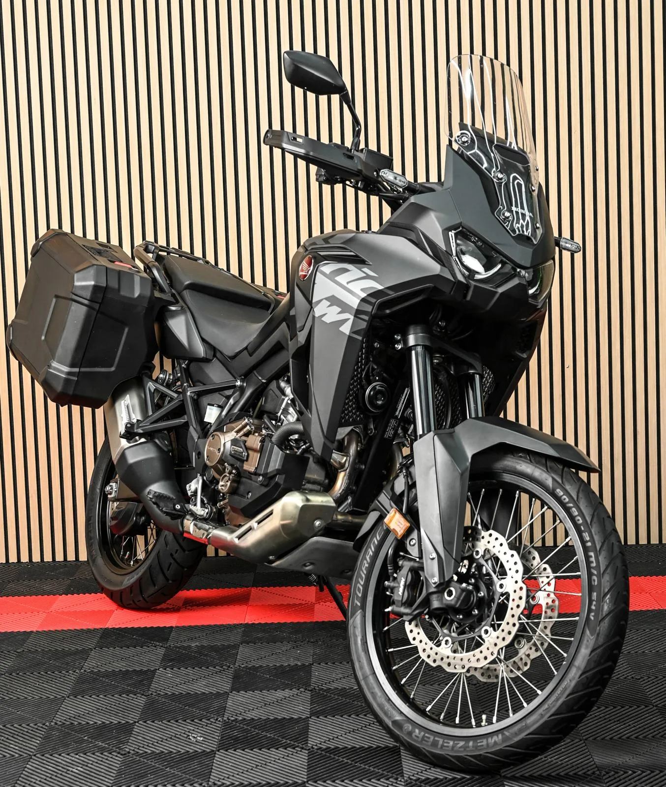 Honda CRF 1100 African Twin (2022) — foto 1