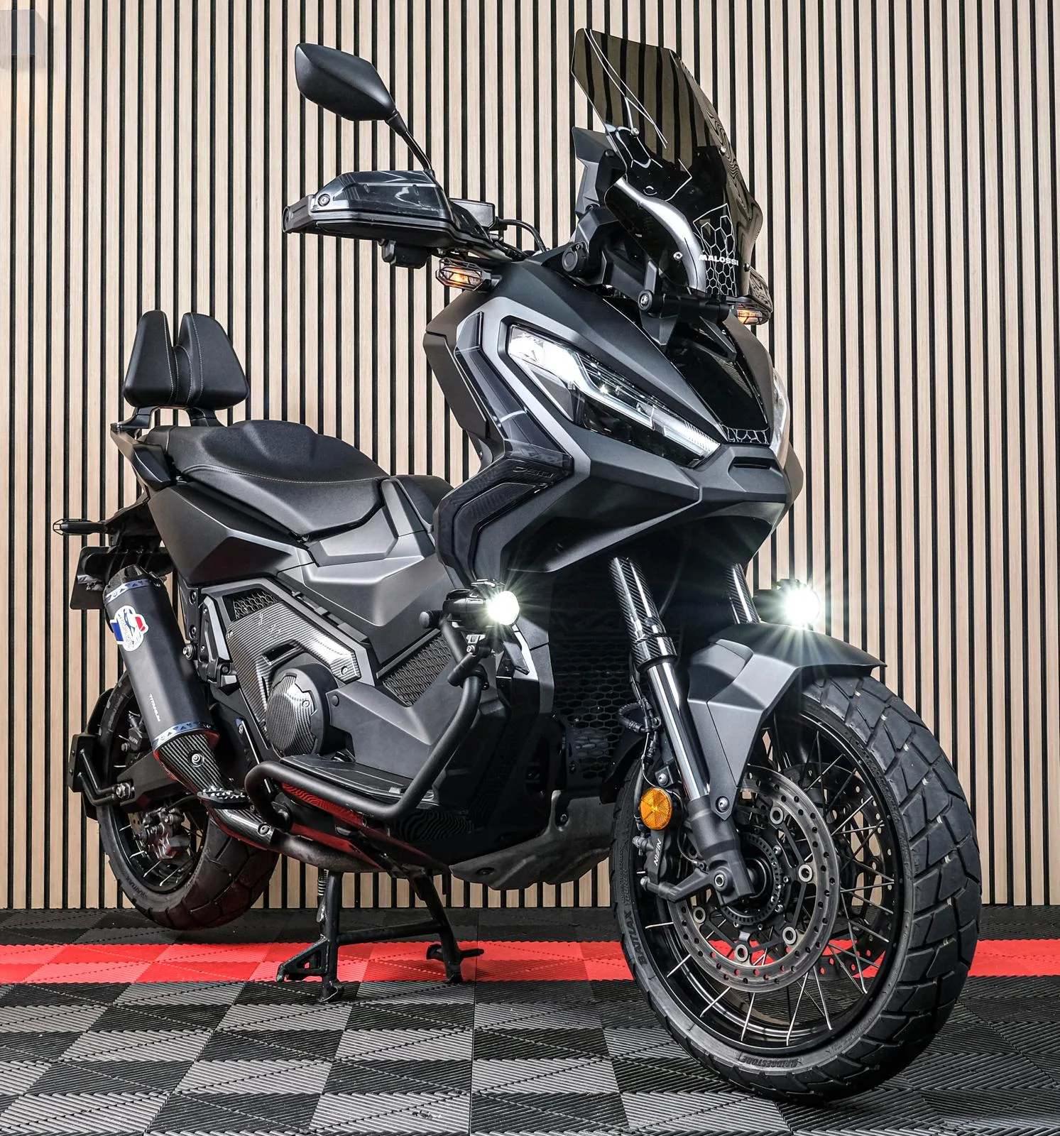 Honda X Adv 750 (2024) — foto 1