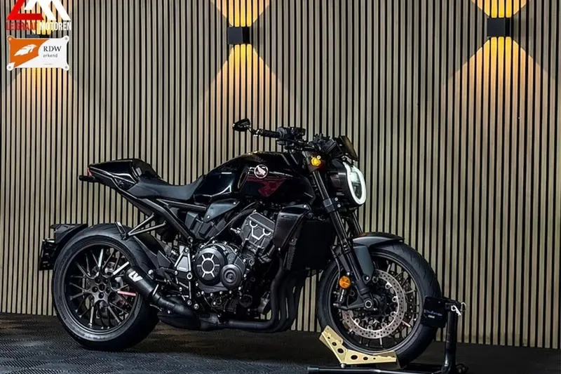 Honda CB 1000R Black Edition (2024)