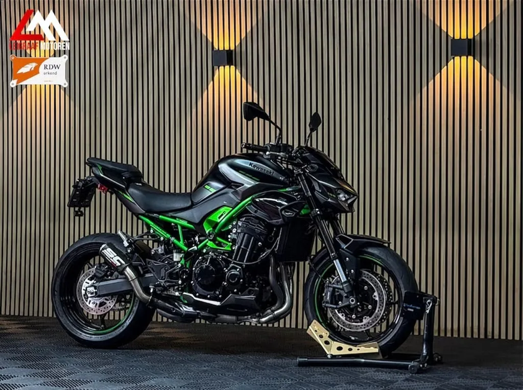 Kawasaki Z900 (2025) — foto 1