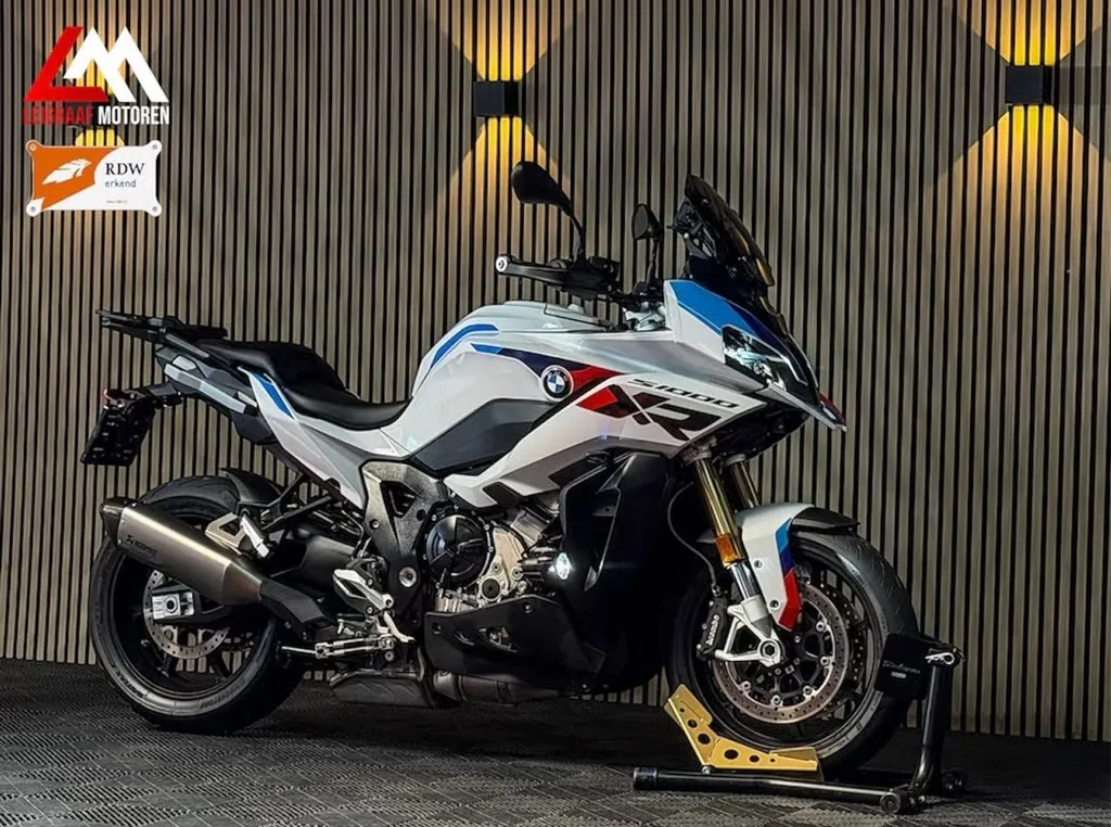 BMW S 1000 XR (2025) — foto 1
