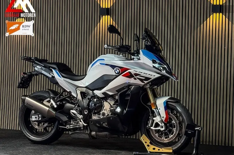 BMW S 1000 XR (2025)