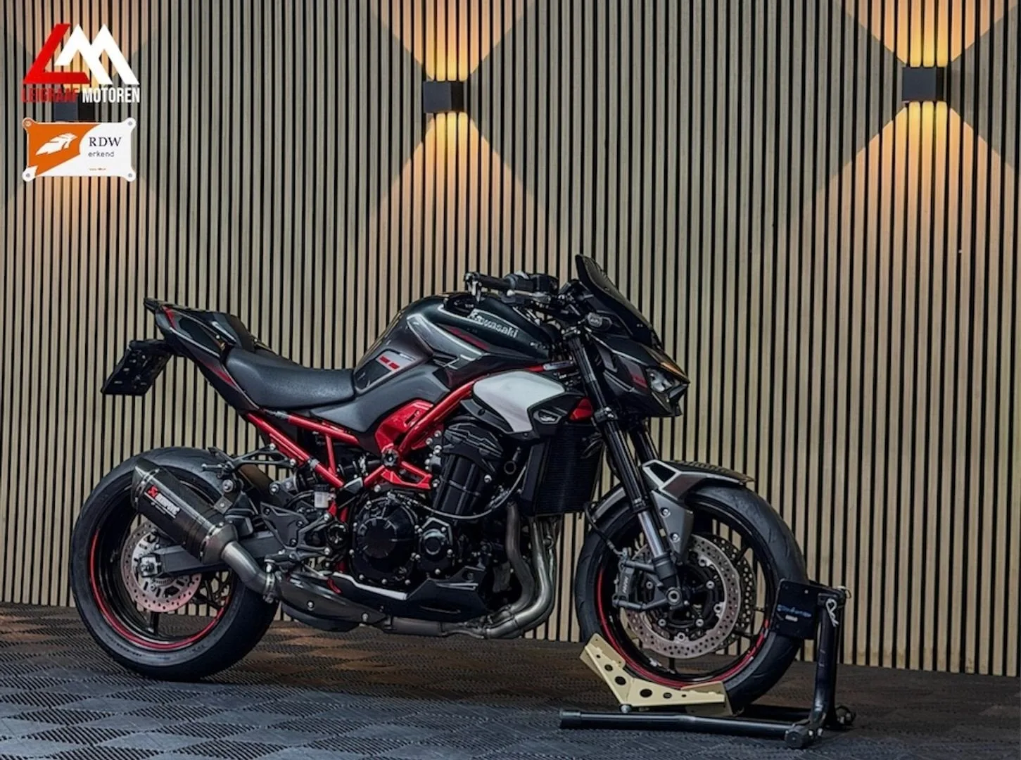 Kawasaki Z900 (2025) — foto 1