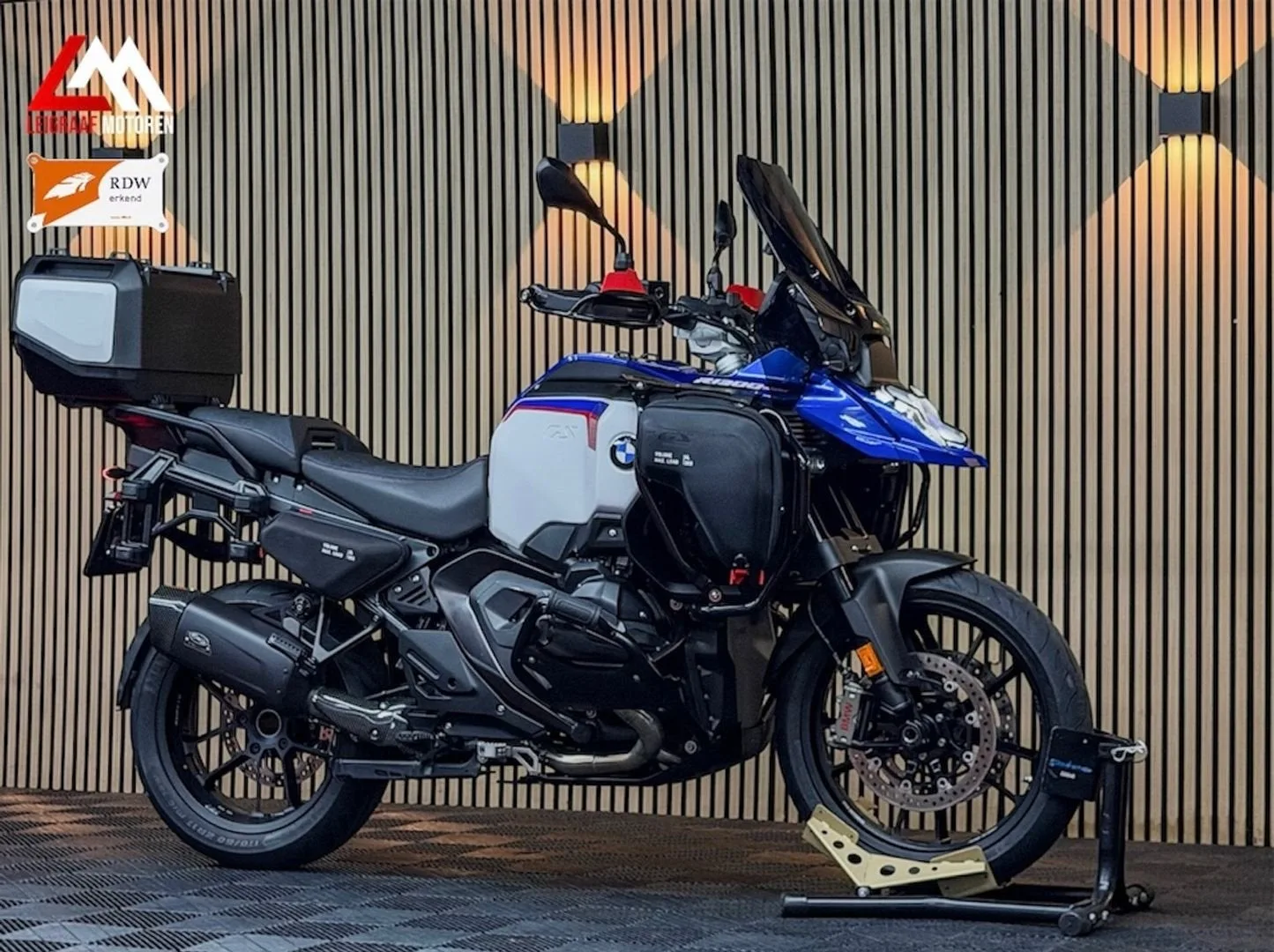 BMW R 1300 GS (2024) — foto 1