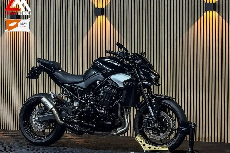 Kawasaki Z900 (2025)