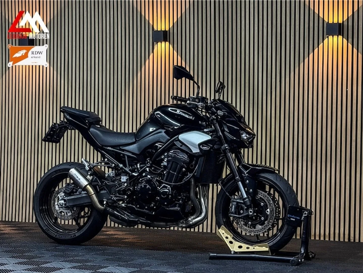 Kawasaki Z900 (2025) — foto 1