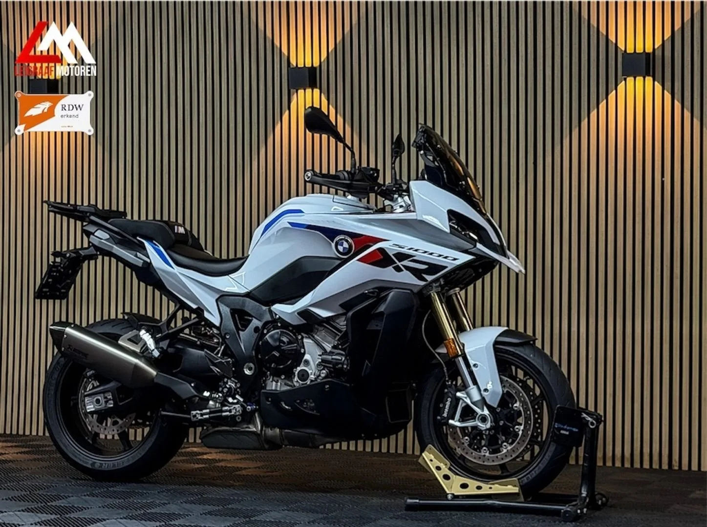 BMW S 1000 XR (2025) — foto 1