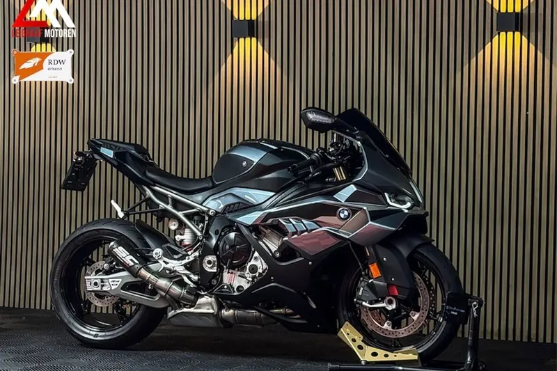 BMW S 1000 RR (2025)