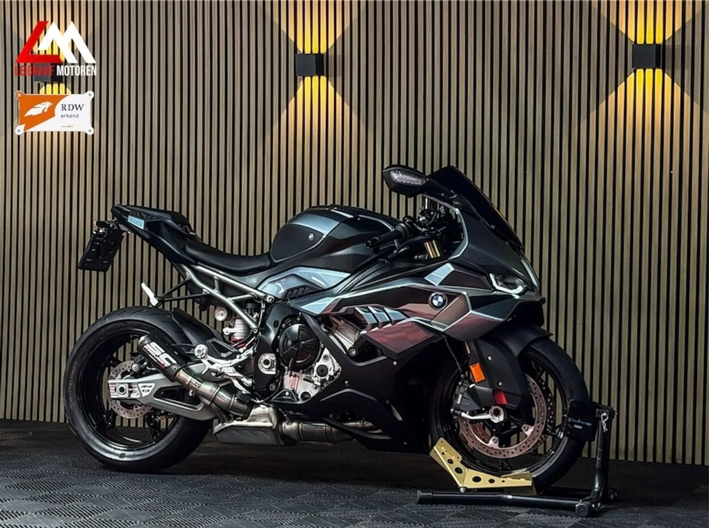 BMW S 1000 RR (2025) — foto 1