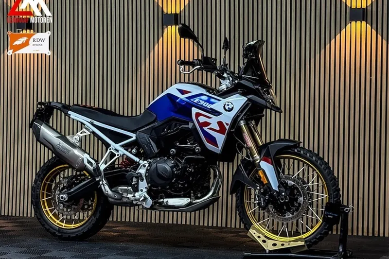 BMW F 900 GS (2024)