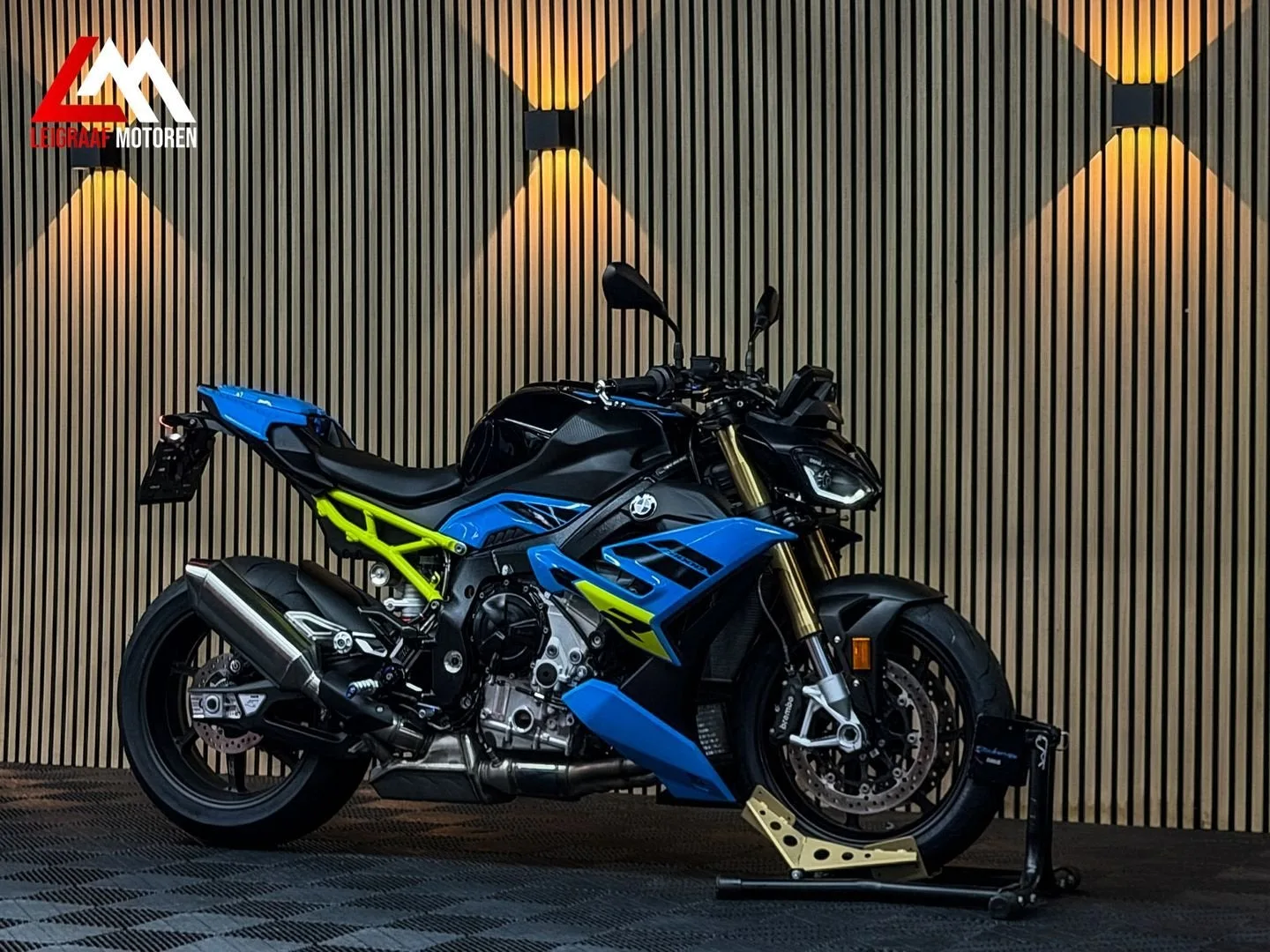 BMW S 1000 R (2025) — foto 1