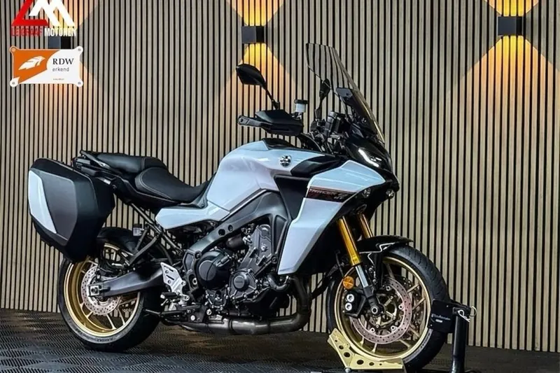Yamaha Tracer 9 (2024)
