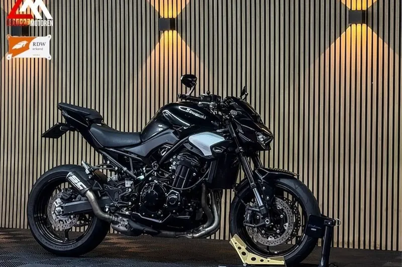 Kawasaki Z900 (2025)