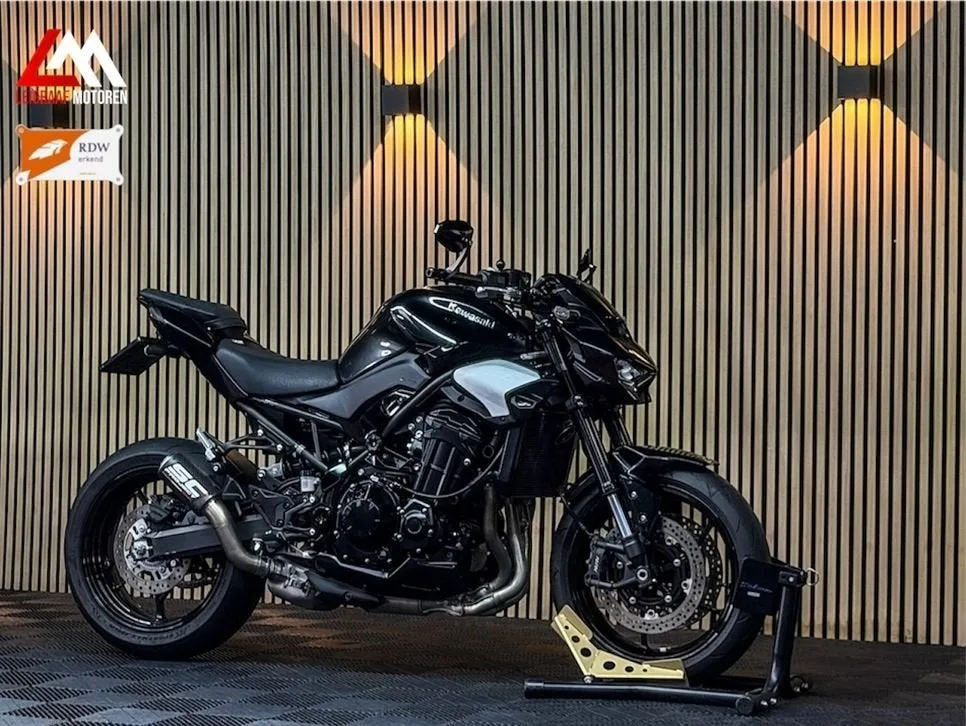 Kawasaki Z900 (2025) — foto 1