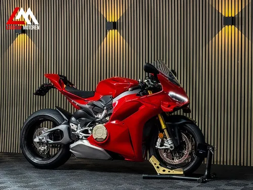 Ducati Panigale V4S (2025) — foto 1