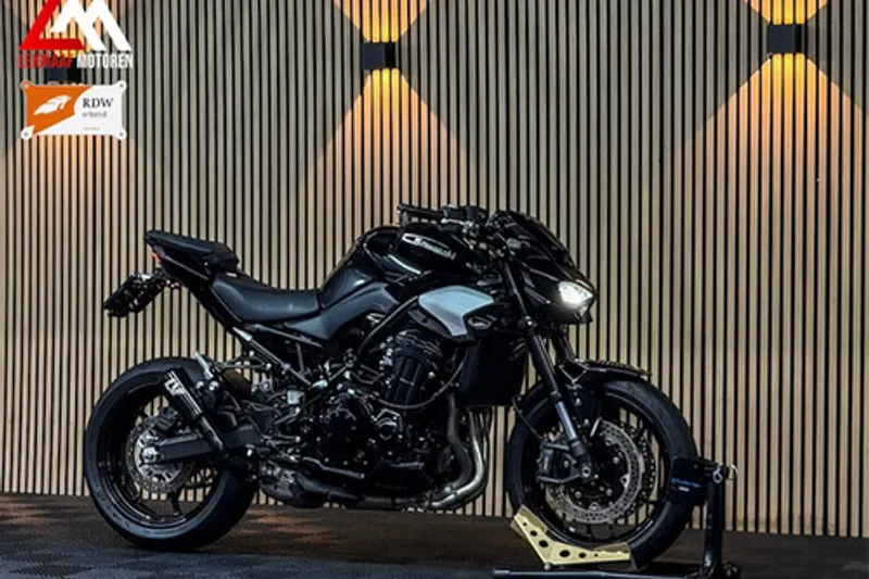 Kawasaki Z900 (0)