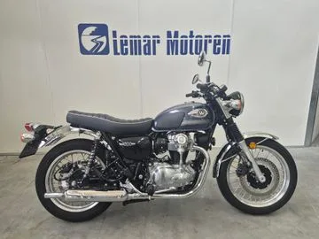 Kawasaki W800 (2023) — foto 1