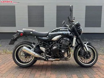 Kawasaki Z900RS (2021) — foto 1