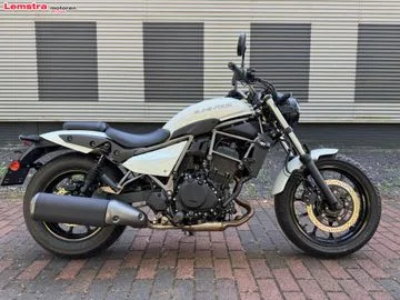 Kawasaki Eliminator 500 (2026) — foto 1