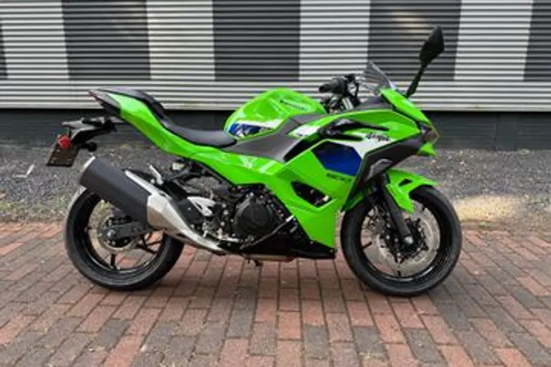Kawasaki Ninja 500 (2026)