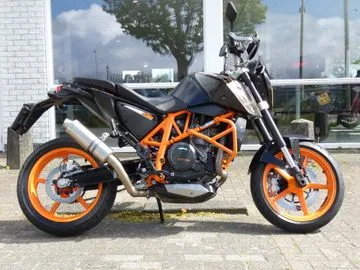 KTM 690 Duke (2012) — foto 1