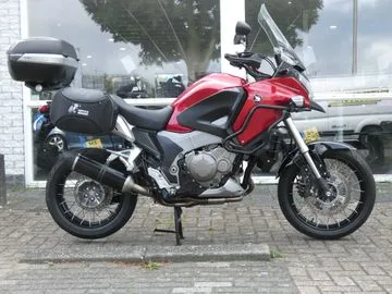 Honda VFR1200 (2014) — foto 1