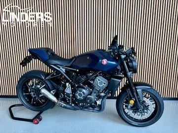 Honda CB 1000R Black Edition (2023) — foto 1
