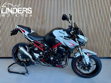 Kawasaki Z900 (2022) — foto 1