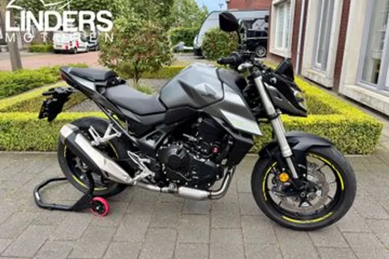 Honda CB750 (2024)