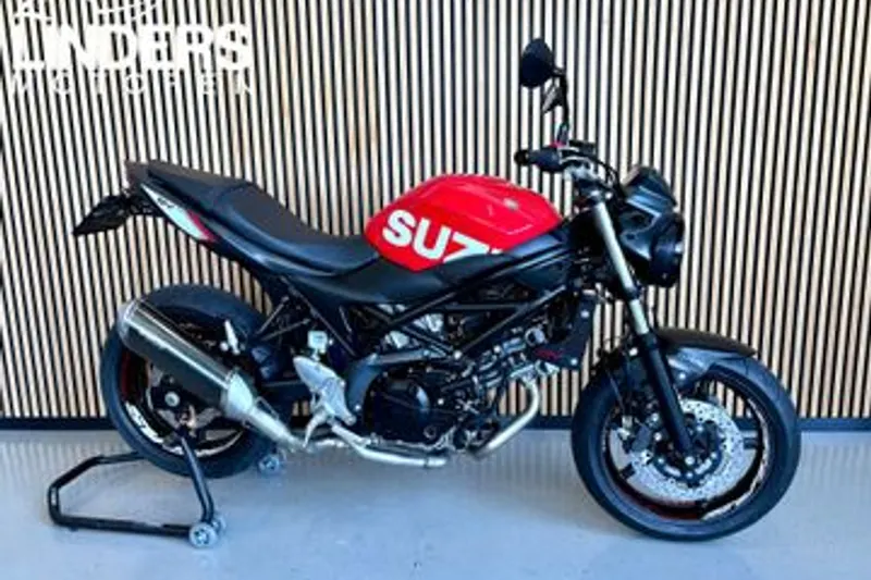 Suzuki SV650 (2016)