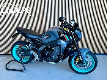 Yamaha MT-09 (2023) — foto 1