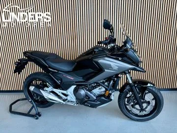 Honda NC750X (2020) — foto 1