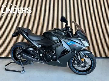 Suzuki GSX-S1000 (2021) — foto 1