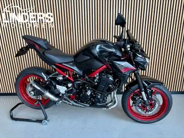 Kawasaki Z900 (2021) — foto 1