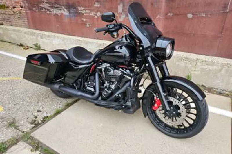 Harley-Davidson Road King Special Flhrxs (2018)