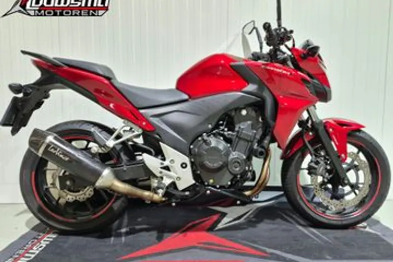 Honda CB500F (2016)