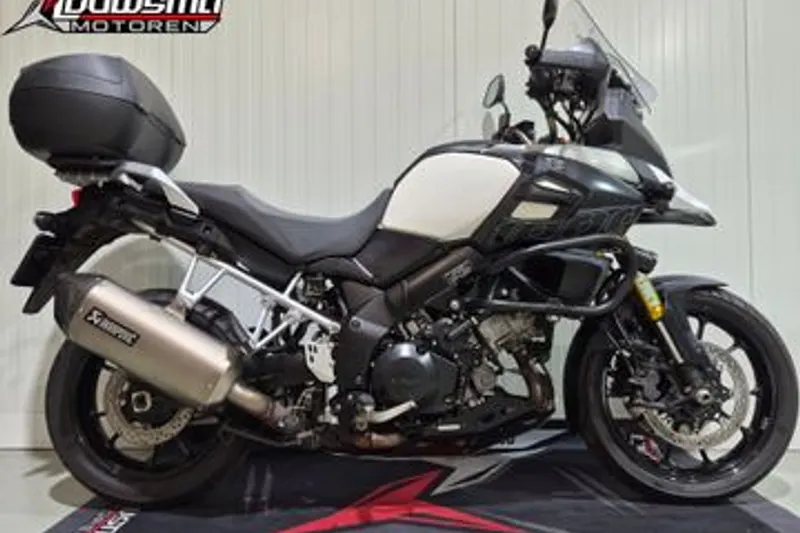 Suzuki V-Strom (2015)