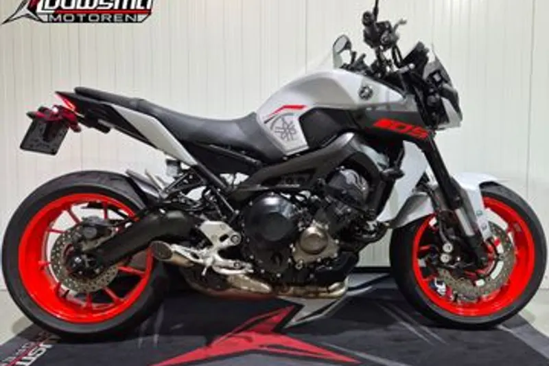Yamaha MT-09 (2020)