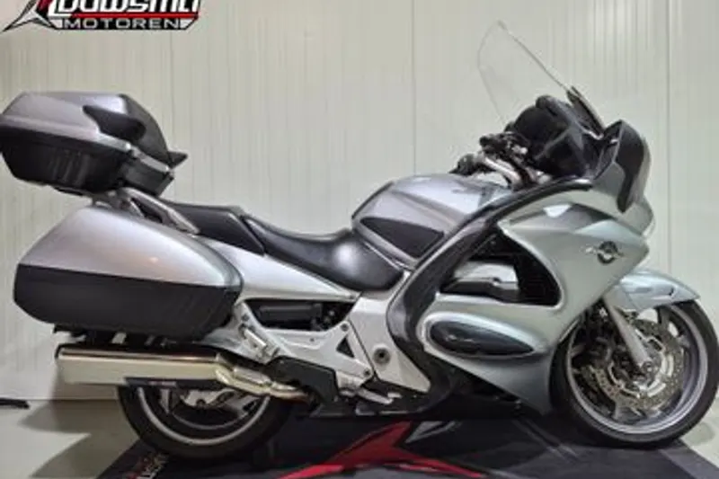 Honda ST 1300 PAN European (2004)
