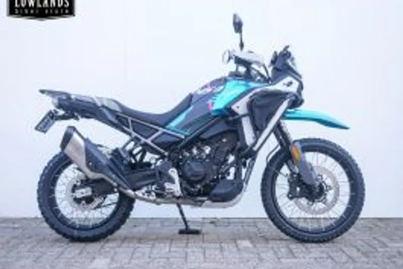CFMoto 450 MT Zephyr (2026)