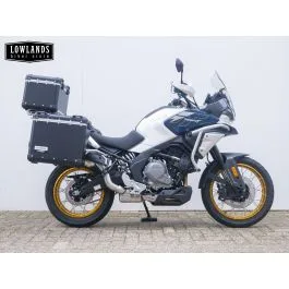 CFMoto 700 MT (2026) — foto 1