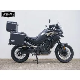 CFMoto 800 MT (2026) — foto 1