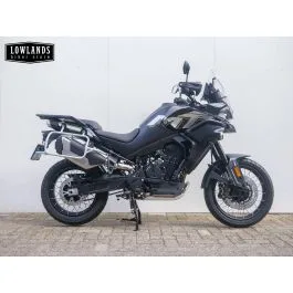 CFMoto 800 MT (2026) — foto 1