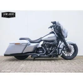 Harley-Davidson Street Glide (2019) — foto 1