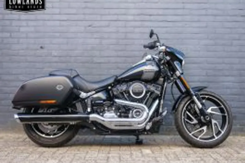 Harley-Davidson Flsb Sport Glide aan verlanglijst (2021)