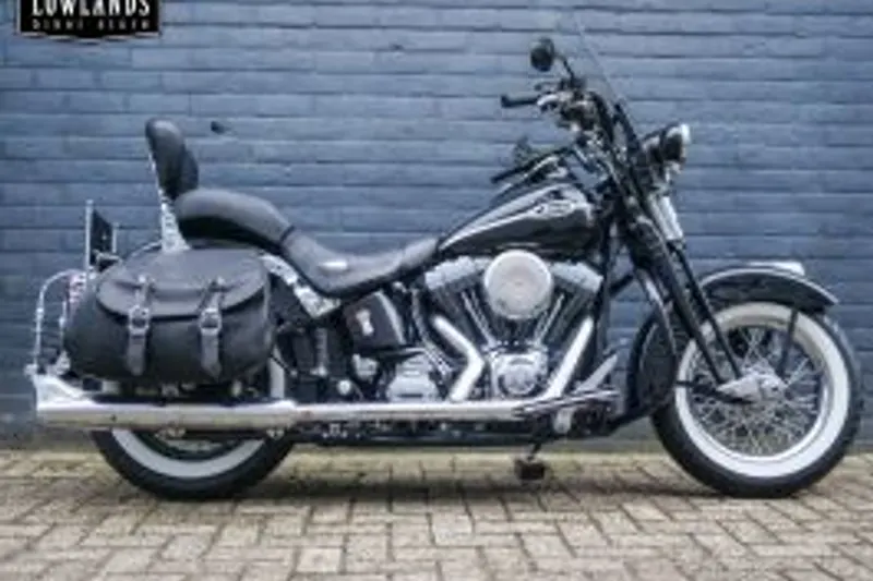 Harley-Davidson Flstsci Springer aan verlanglijst (2005)