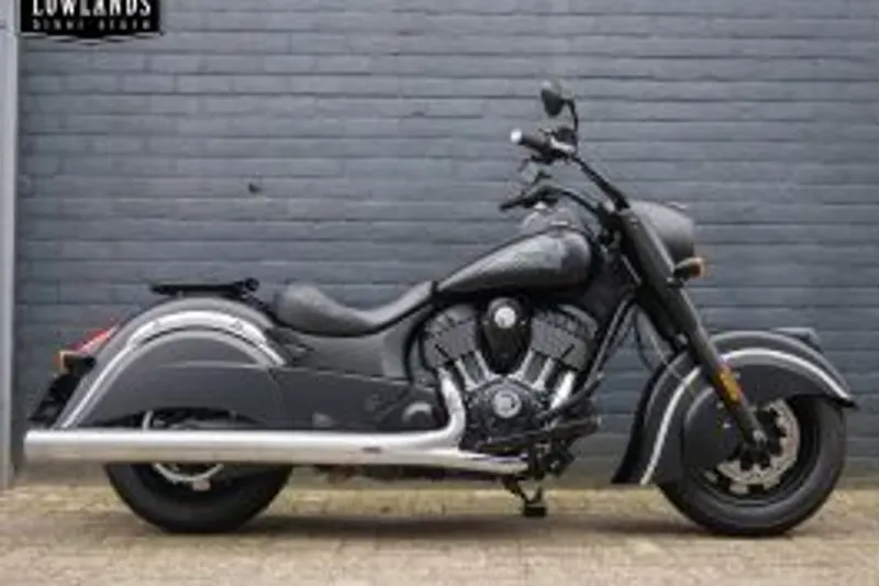 Indian Chief Dark Horse (2017)